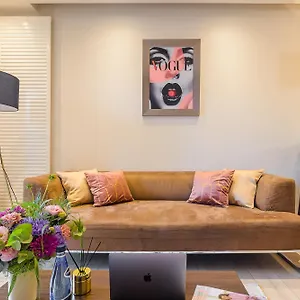  Apartment Lumina Near Uprising Museum