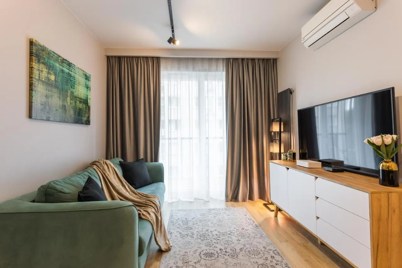 Golden Apartments Warsaw - Luxury Building With Terrace On The Roof - Sienna Str